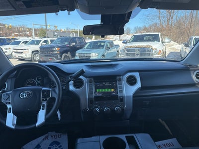 2018 Toyota Tundra SR5