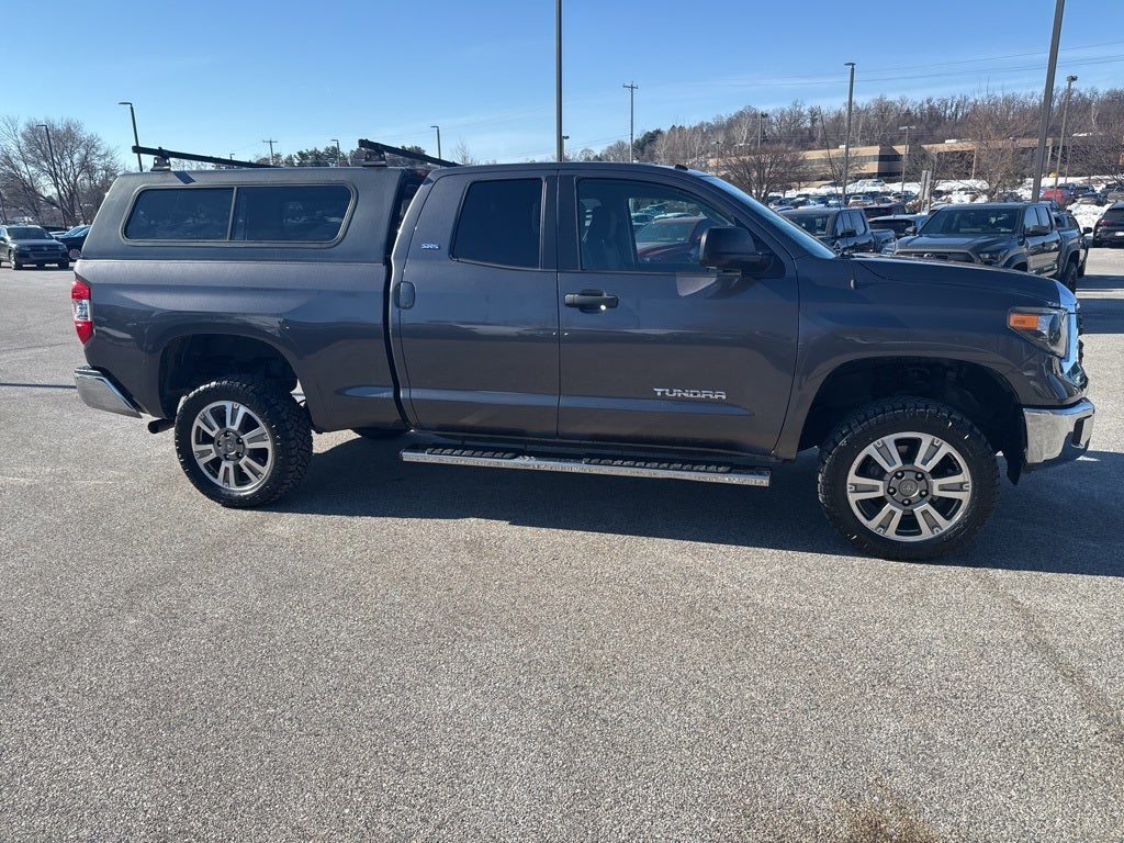 2018 Toyota Tundra SR5