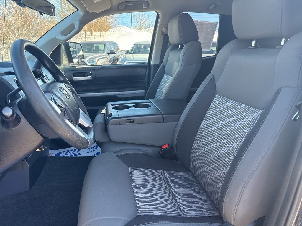 2018 Toyota Tundra SR5