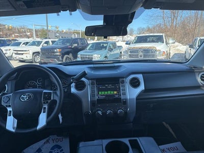 2018 Toyota Tundra SR5