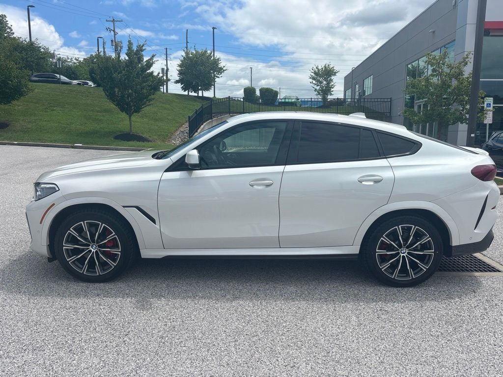 2022 BMW X6 xDrive40i