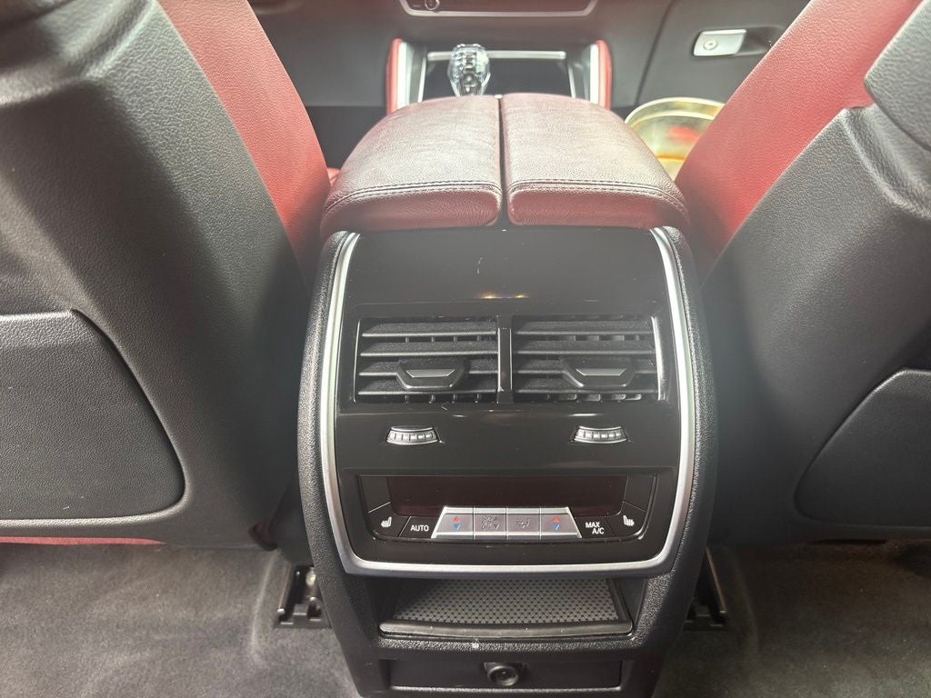 2022 BMW X6 xDrive40i