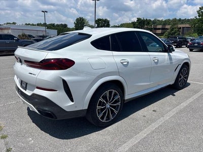 2022 BMW X6 xDrive40i