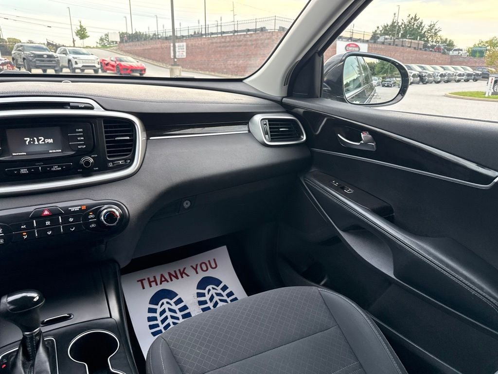 2017 Kia Sorento LX