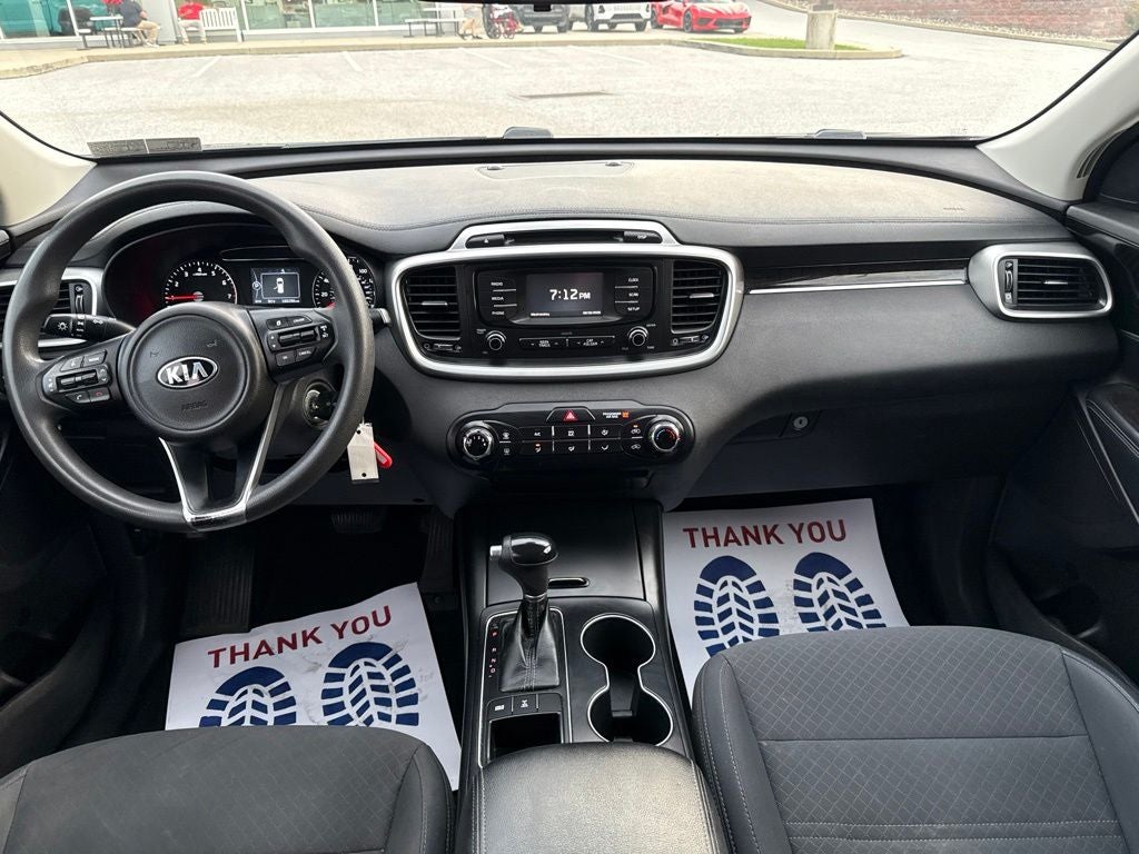 2017 Kia Sorento LX