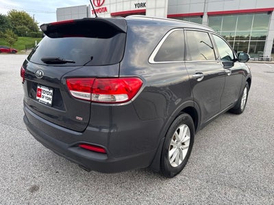 2017 Kia Sorento LX