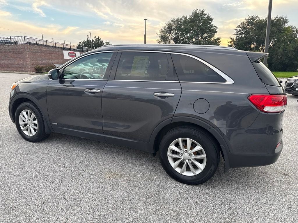 2017 Kia Sorento LX