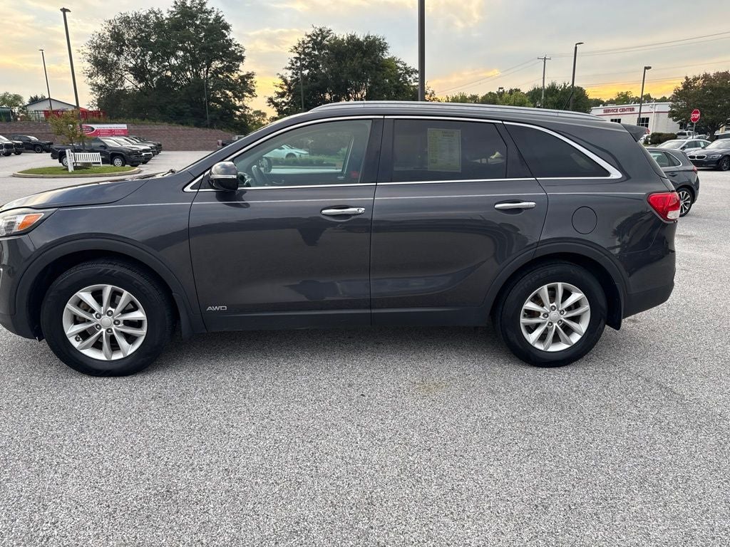 2017 Kia Sorento LX