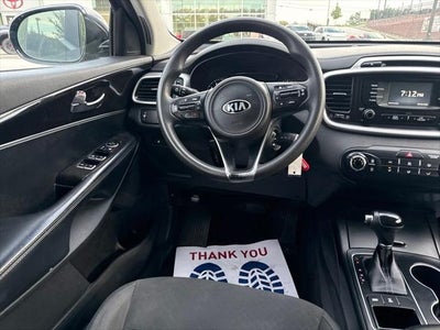 2017 Kia Sorento LX