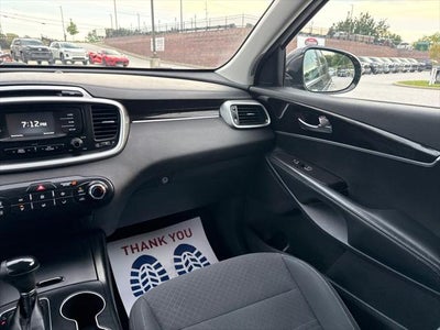 2017 Kia Sorento LX