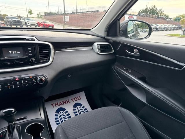 2017 Kia Sorento LX