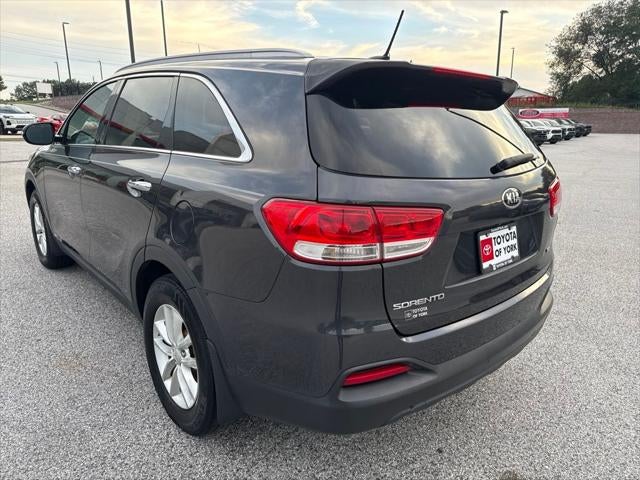 2017 Kia Sorento LX