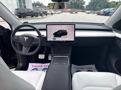 2023 Tesla Model Y Performance
