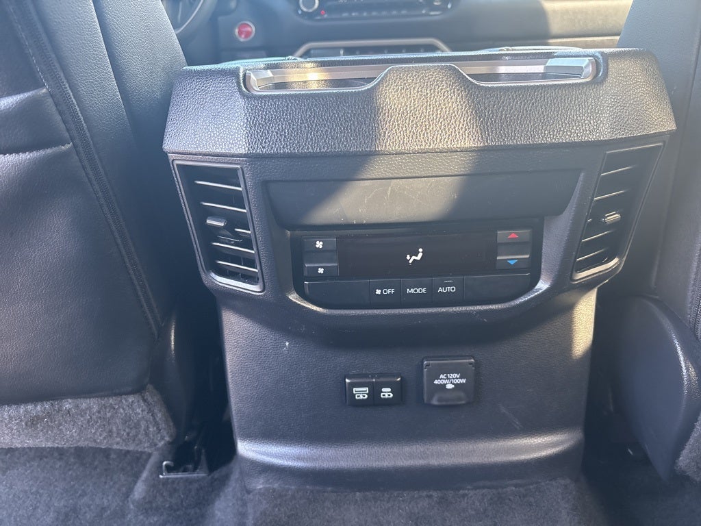 2024 Toyota Sequoia SR5