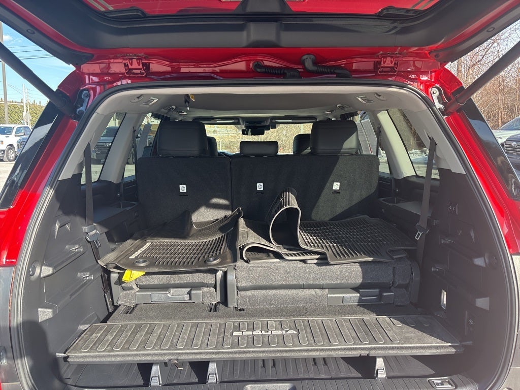 2024 Toyota Sequoia SR5