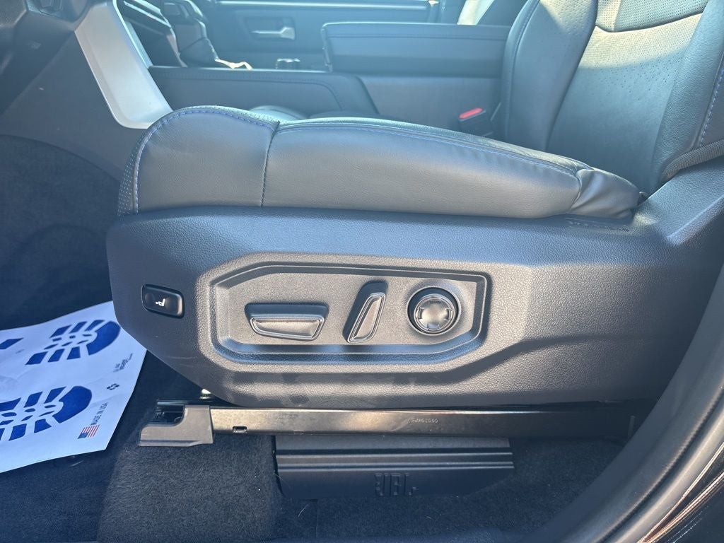2025 Toyota Sequoia Platinum