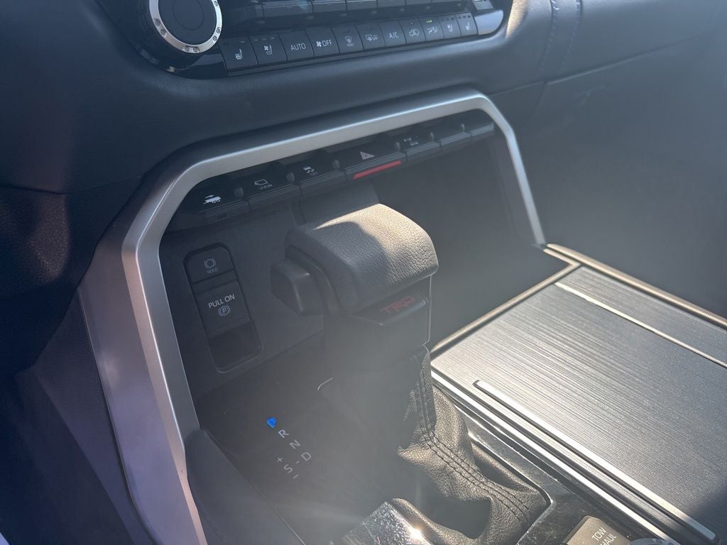 2025 Toyota Sequoia Platinum