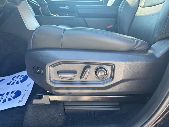 2025 Toyota Sequoia Platinum