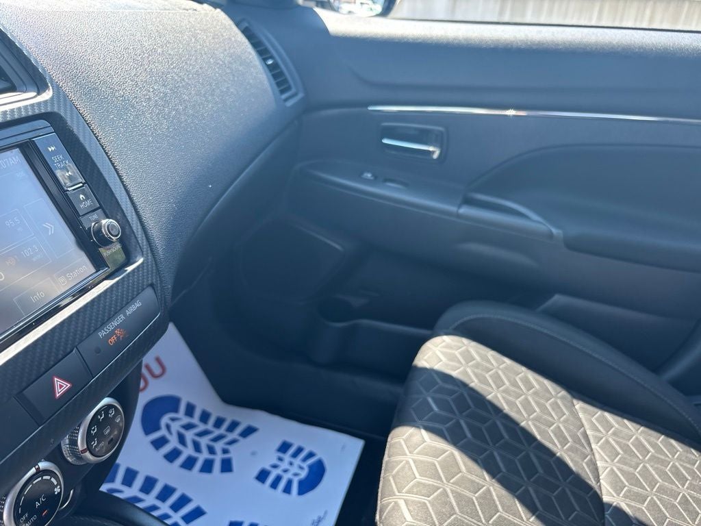 2024 Mitsubishi Outlander Sport 2.0 ES