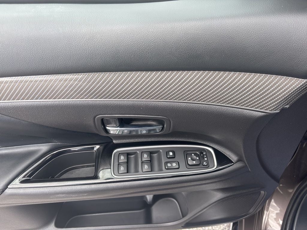 2019 Mitsubishi Outlander PHEV GT