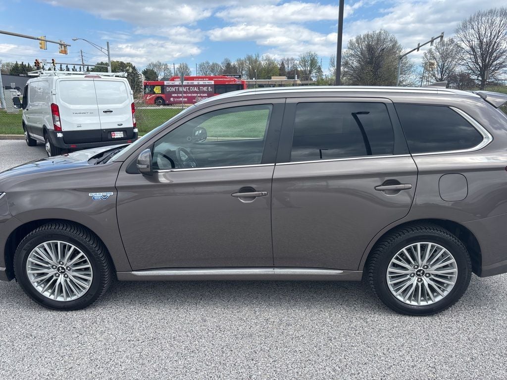2019 Mitsubishi Outlander PHEV GT