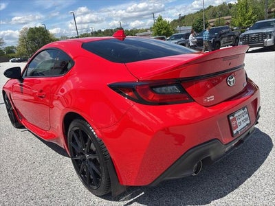 2024 Toyota GR86 Premium