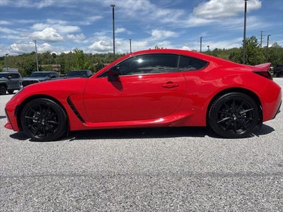 2024 Toyota GR86 Premium