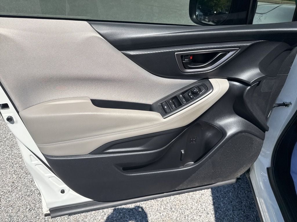 2023 Subaru Forester Base