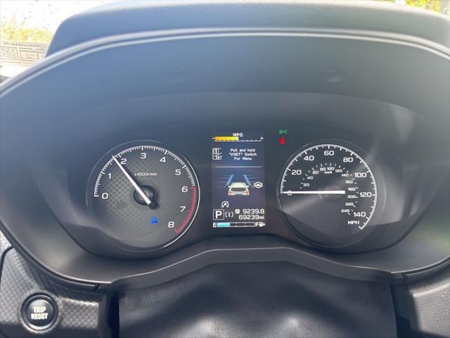 2023 Subaru Forester Base