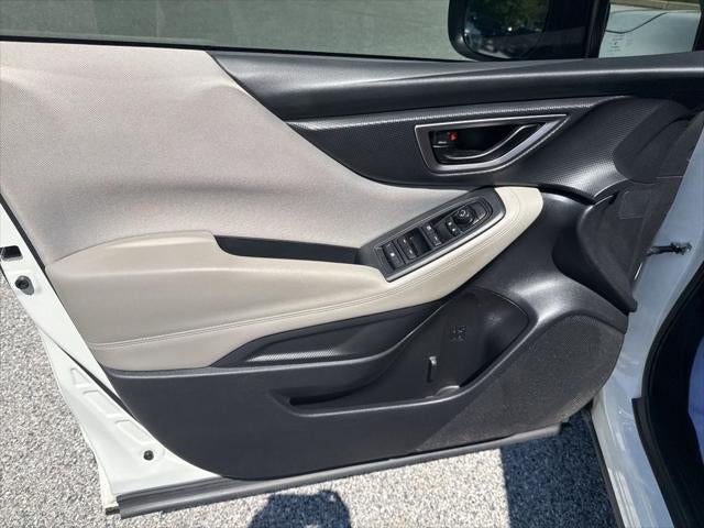 2023 Subaru Forester Base