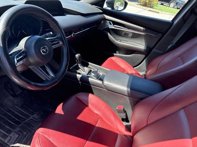 2022 Mazda Mazda3 Carbon Edition