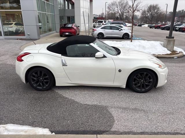 2016 Nissan 370Z Touring