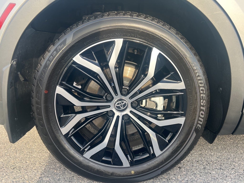 2024 Toyota Crown XLE