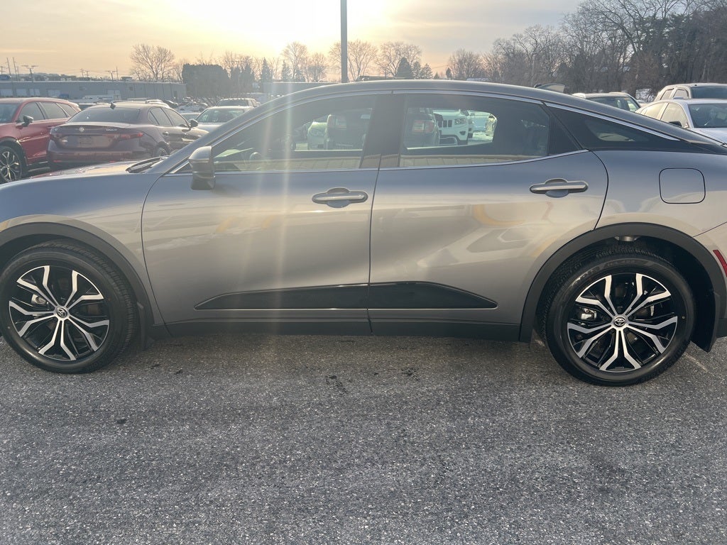 2024 Toyota Crown XLE