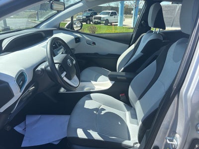 2016 Toyota Prius Three