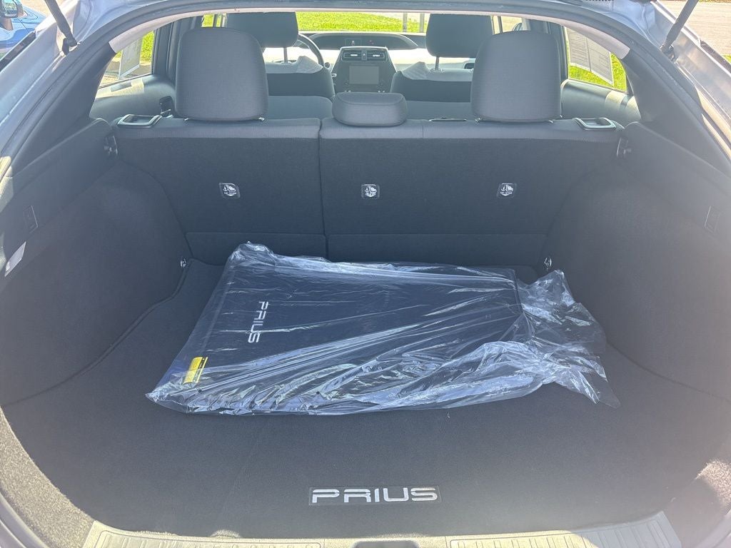 2016 Toyota Prius Three
