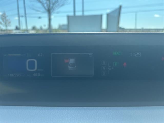 2016 Toyota Prius Three