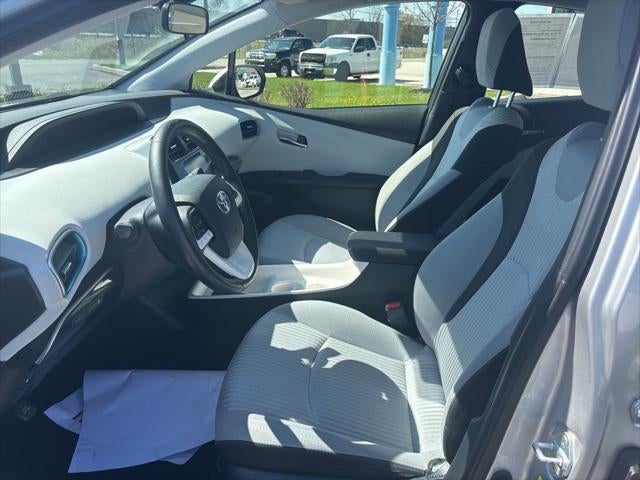 2016 Toyota Prius Three