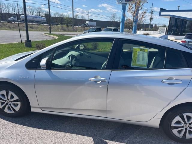 2016 Toyota Prius Three