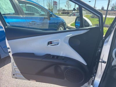 2016 Toyota Prius Three