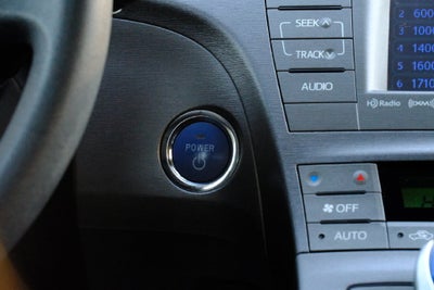 2013 Toyota Prius Three