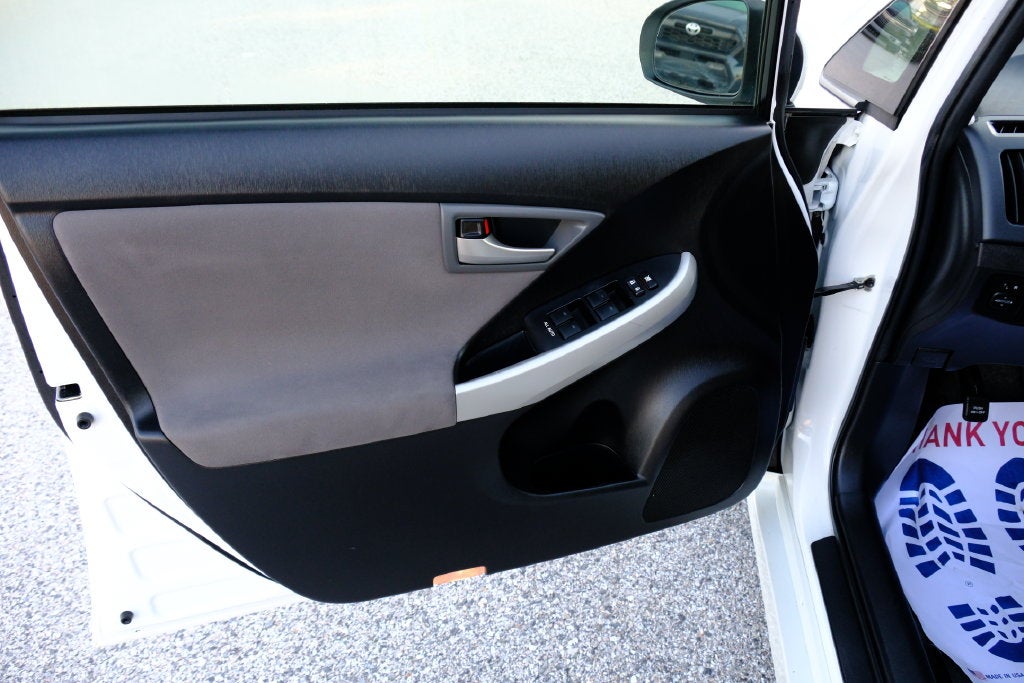 2013 Toyota Prius Three