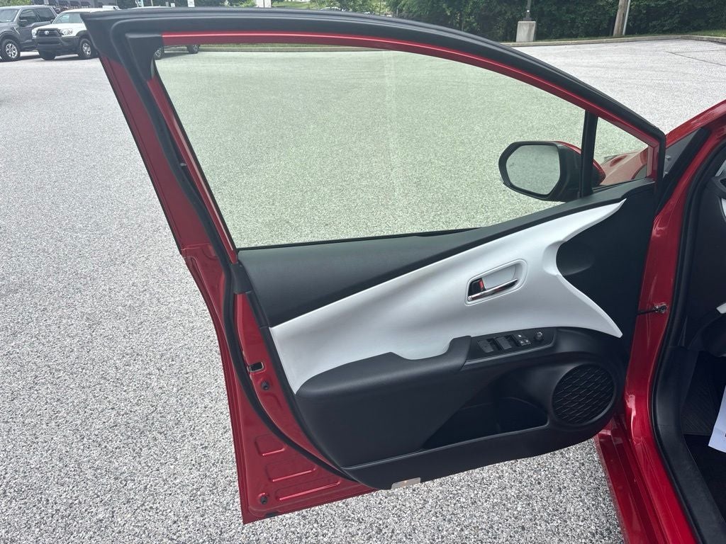2021 Toyota Prius LE AWD-e