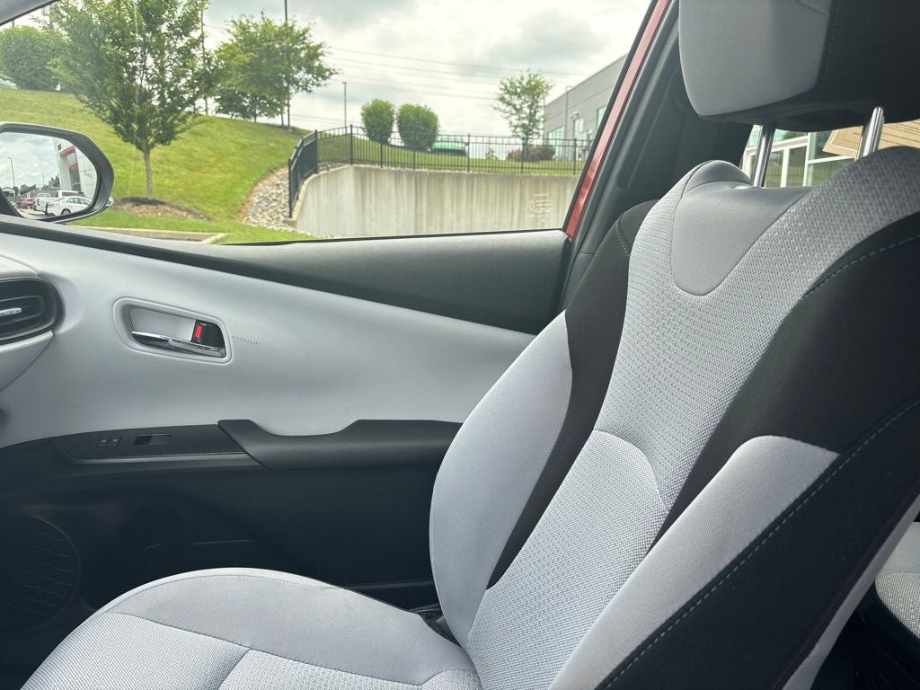 2021 Toyota Prius LE AWD-e