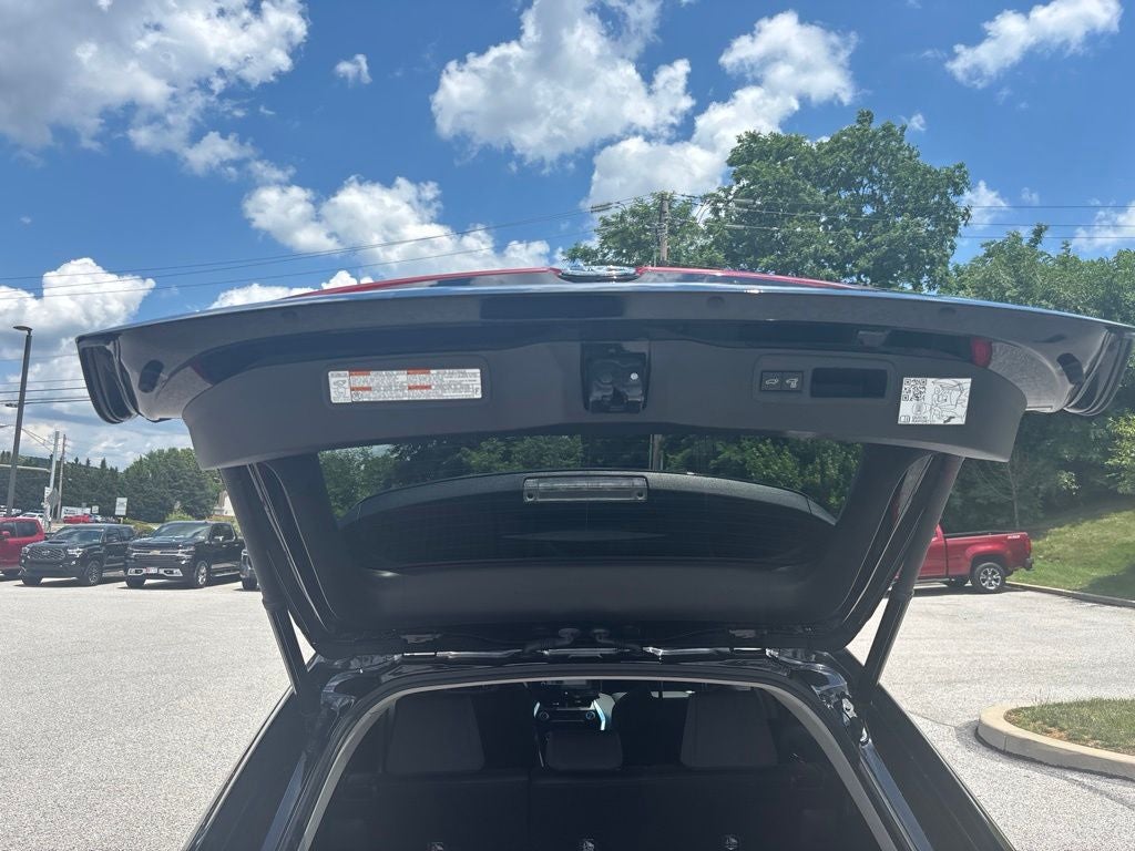2023 Toyota Venza LE