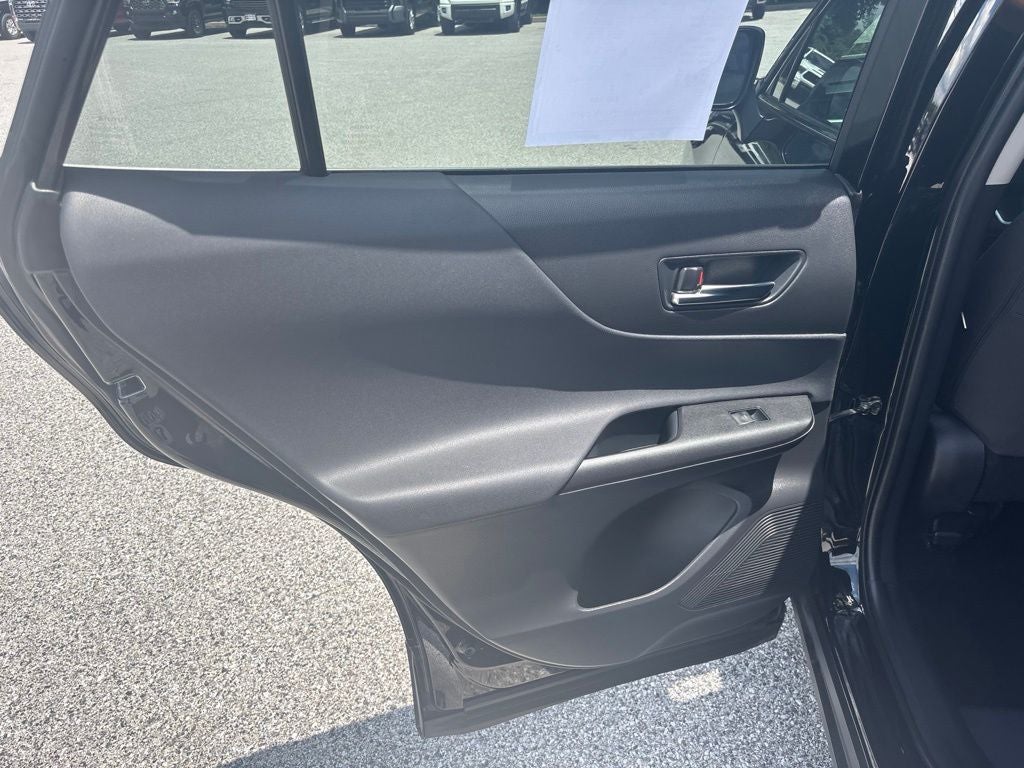 2023 Toyota Venza LE