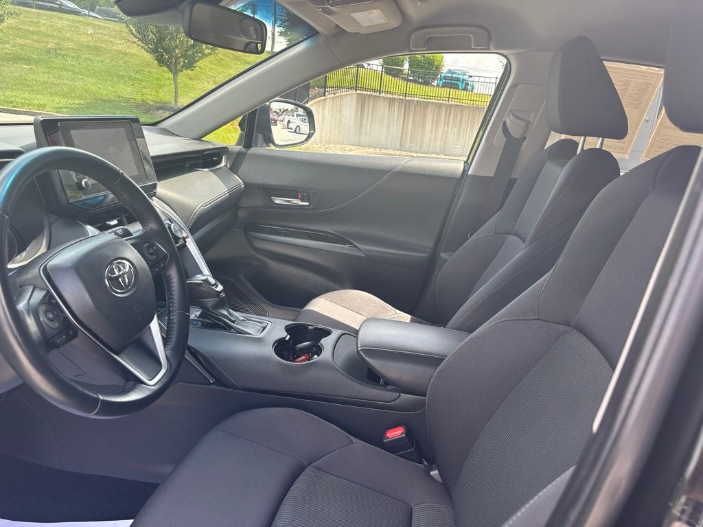 2023 Toyota Venza LE