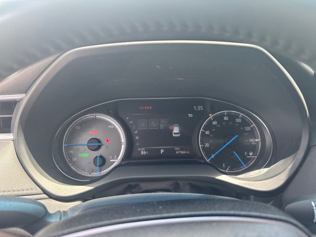 2023 Toyota Venza LE