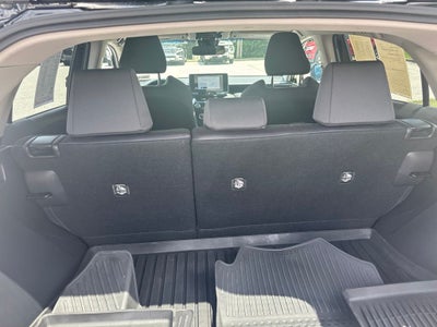 2023 Toyota Venza LE