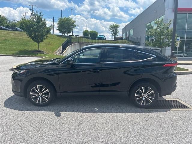 2023 Toyota Venza LE